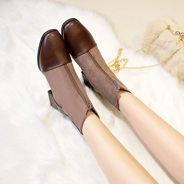 Стилни дамски боти заострен модел в два цвята