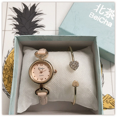 Stílusos női karóra vékony szíjjal eco bőrből több színben