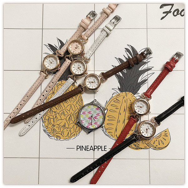 Stílusos női karóra vékony szíjjal eco bőrből több színben