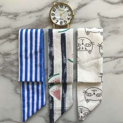 Μοντέρνο γυναικείο  ρολόι με τρία λουράκια σε διάφορα χρώματα