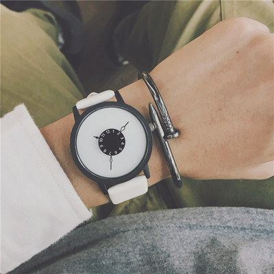 Modern férfi karóra három színben