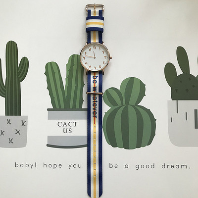 Καθημερινό γυναικείο  ρολόι με στρογγυλό σχήμα σε διάφορα χρώματα