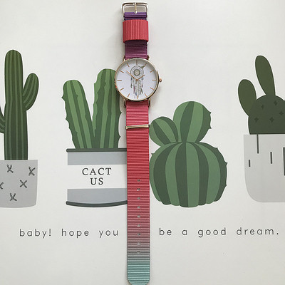 Καθημερινό γυναικείο  ρολόι με στρογγυλό σχήμα σε διάφορα χρώματα