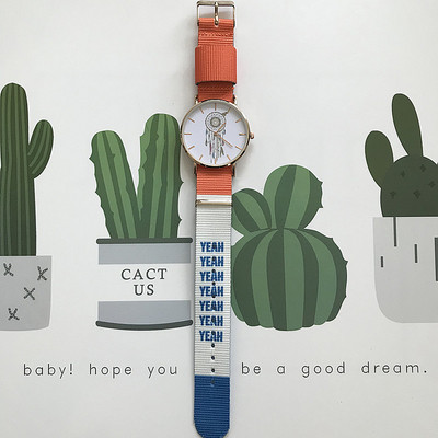 Καθημερινό γυναικείο  ρολόι με στρογγυλό σχήμα σε διάφορα χρώματα