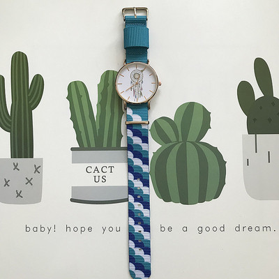 Καθημερινό γυναικείο  ρολόι με στρογγυλό σχήμα σε διάφορα χρώματα