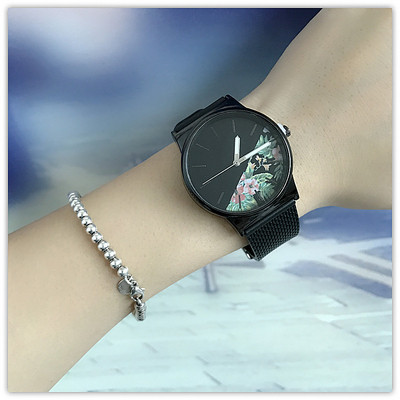 Μοντέρνο γυναικείο ρολόι σε μαύρο χρώμα με φυτικά μοτίβα - διάφορα μοντέλα