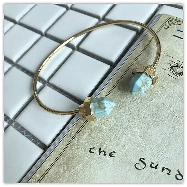 Modern női fém karkötő két színben