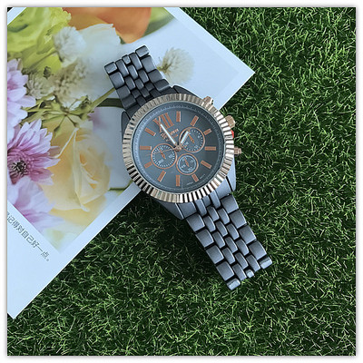 Μοντέρνο γυναικείο ρολόι  σε στρογγυλό σχήμα - έξι χρώματα