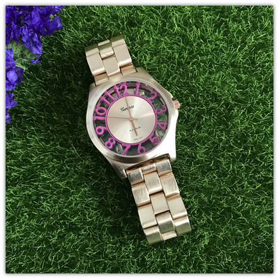 Női modern karóra színes számokkal