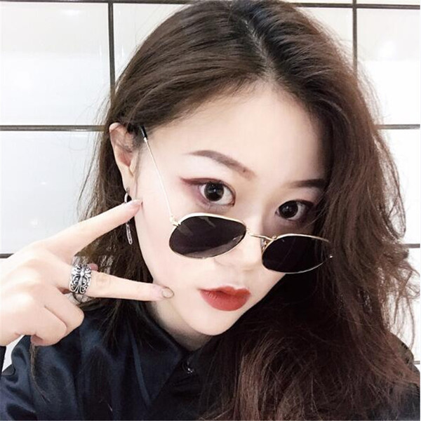 Ochelari moderni de dama potriviti pentru fiecare anotimp