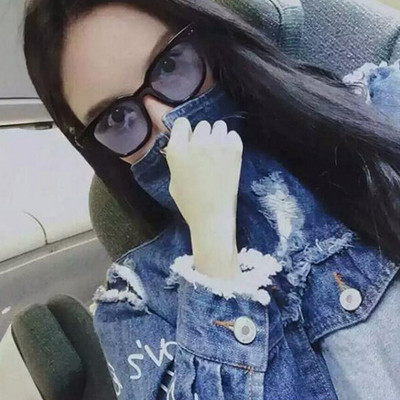 Modern férfi és női napszemüveg többféle színben