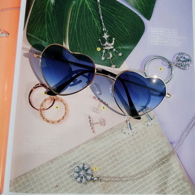 Modern női szív alakú napszemüveg