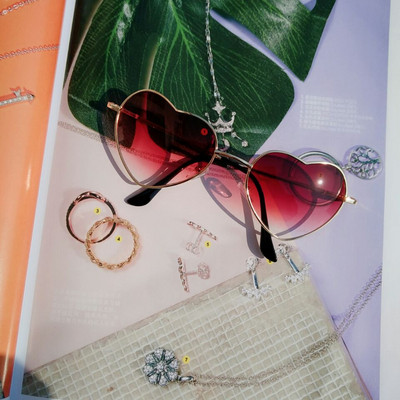 Modern női szív alakú napszemüveg