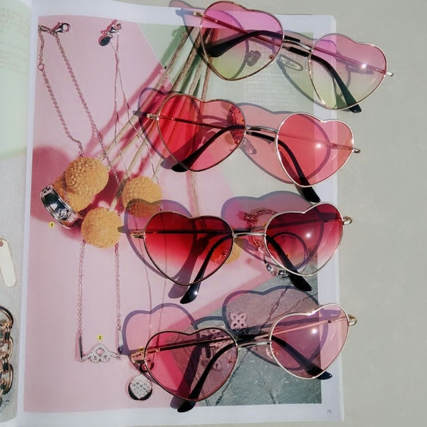 Modern női szív alakú napszemüveg