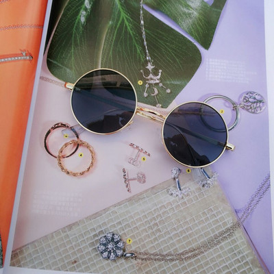 Ретро дамски слънчеви очила -кръгла форма в няколко цвята 