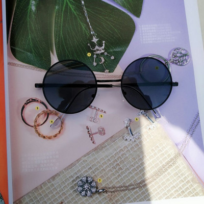 Ретро дамски слънчеви очила -кръгла форма в няколко цвята 