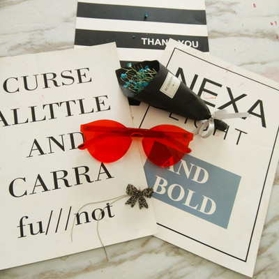 Πολύχρωμα γυναικεία γυαλιά ηλίου