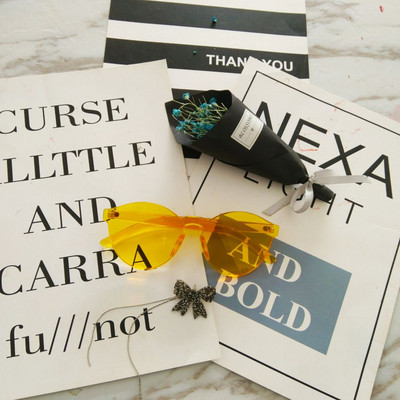 Πολύχρωμα γυναικεία γυαλιά ηλίου