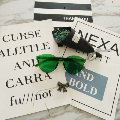 Πολύχρωμα γυναικεία γυαλιά ηλίου