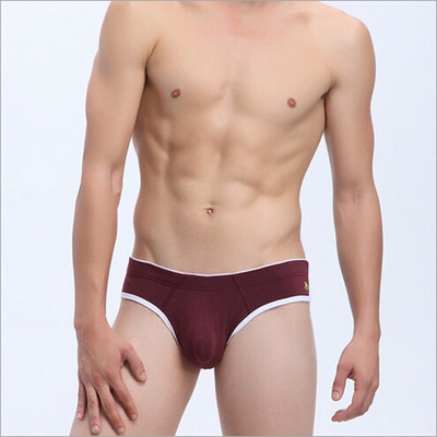 Άνετα ανδρικά εσώρουχα σε διάφορα χρώματα