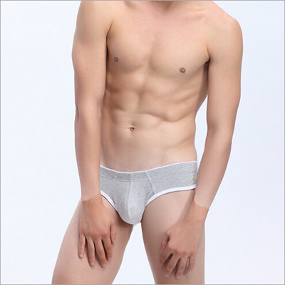 Άνετα ανδρικά εσώρουχα σε διάφορα χρώματα