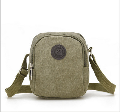 Kis mindennapi táska férfiaknak több színben