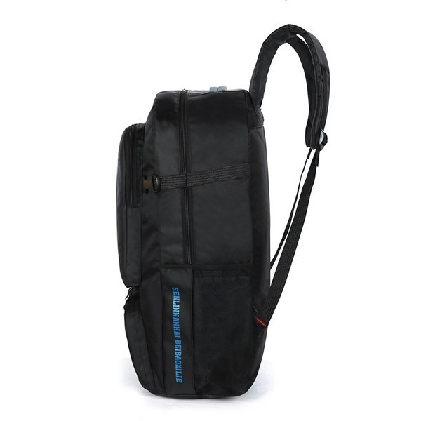 Ανδρικό αθλητικό σακίδιο με τέσσερις έγχρωμες επιγραφές