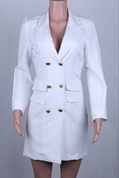 Актуална дамска рокля тип сако с копчета и V-образно деколте в бял и черен цвят