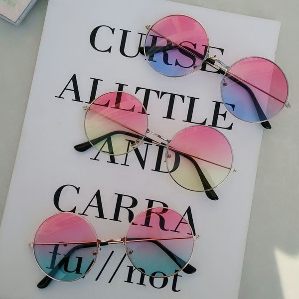 Aktuális napszemüveg kerek formában férfiaknak és nőknek