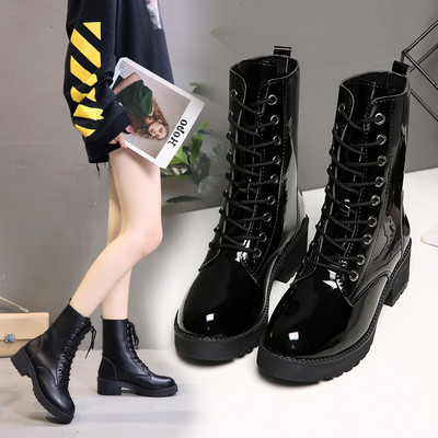 Γυναικείες μπότες σε μαύρο χρώμα - δύο μοντέλα