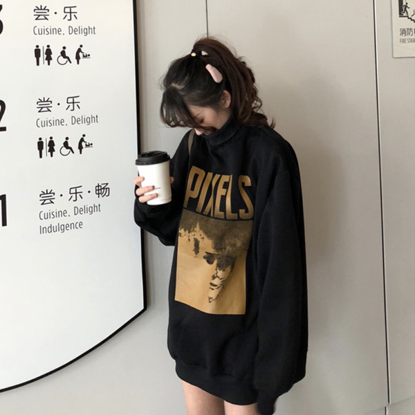 Μοντέρνο γυναικείο μακρύ πουλόβερ με τύπωμα