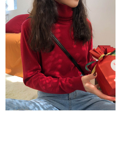 Απαλό γυναικείο πουλόβερ σε διάφορα χρώματα