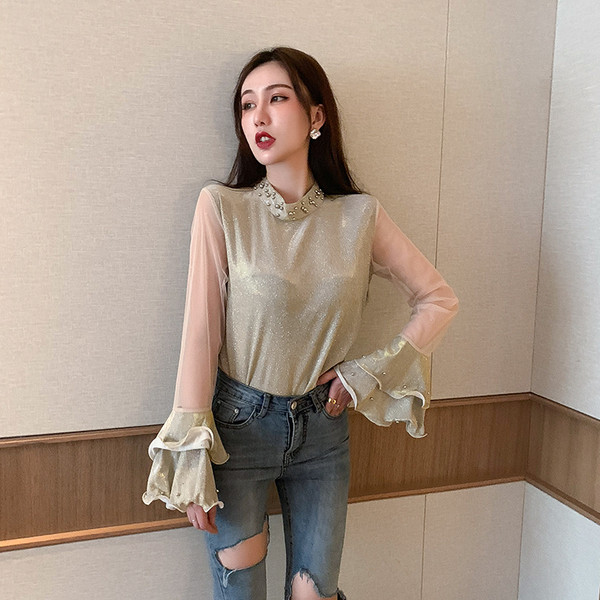 Elegáns női blúz széles ujjal, két színben