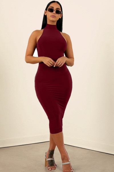 Hosszú női ujjatlan ruha többféle színben