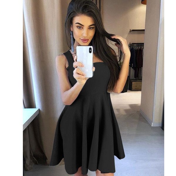 Elegáns női ruha szabású modell több színben