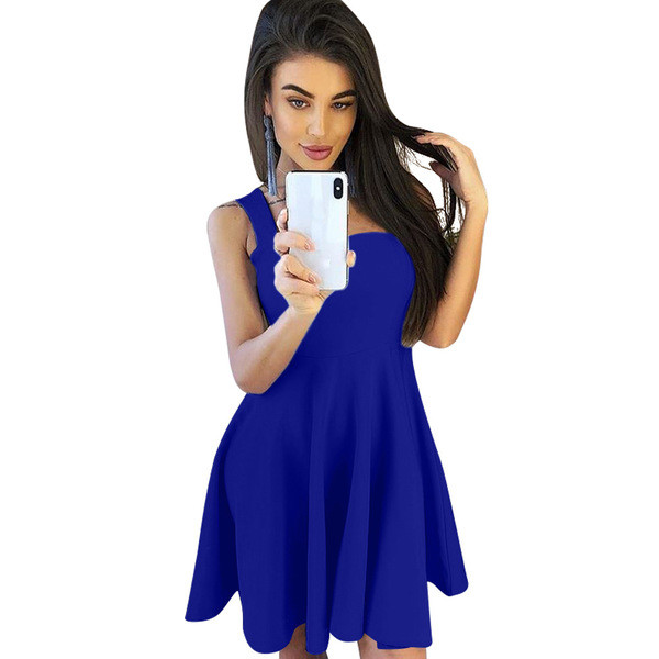 Elegáns női ruha szabású modell több színben