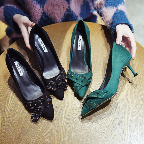 Γυναικεία κομψά ψηλά παπούτσια σε δύο χρώματα - πράσινο και μαύρο χρώμα
