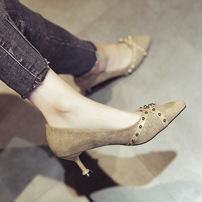 Női elegáns magassarkú cipő három színben