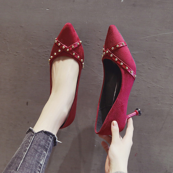 Női elegáns magassarkú cipő három színben