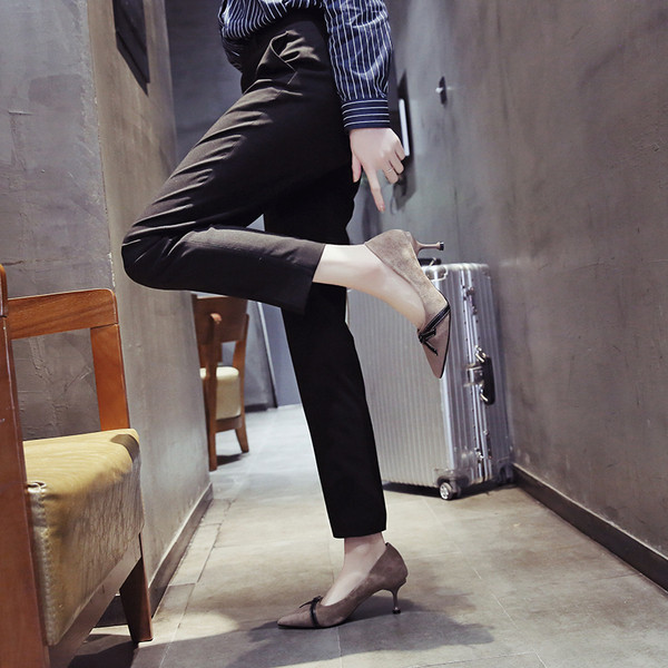 Pantofi de dama eleganti cu panglica in doua culori