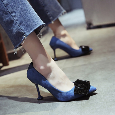 Modern női magassarkú cipő három színben
