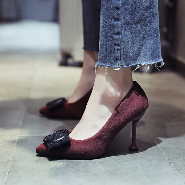 Modern női magassarkú cipő három színben
