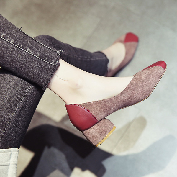 Μοντέρνα  γυναικεία παπούτσια σε τρία χρώματα με ψηλό τακούνι