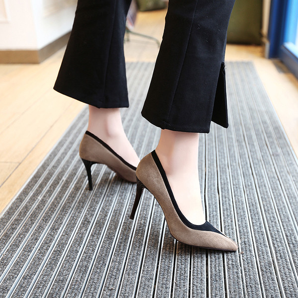 Κομψά γυναικεία παπούτσια σε οικολογικό σουέτ σε δύο χρώματα