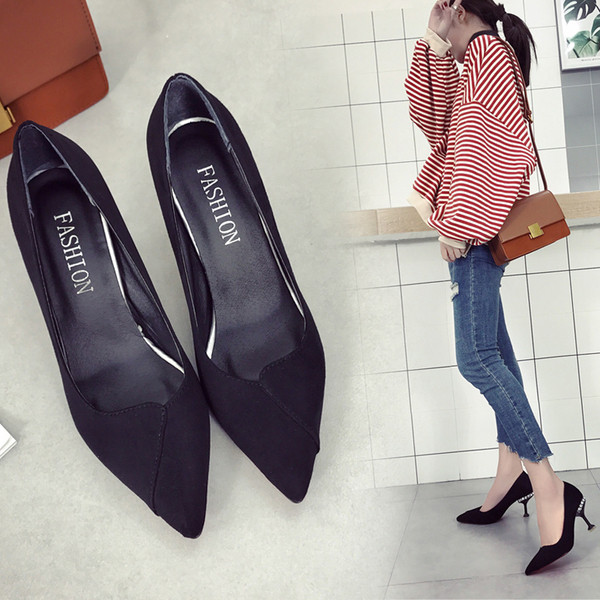 Női magas sarkú cipő díszkövekkel, két színben