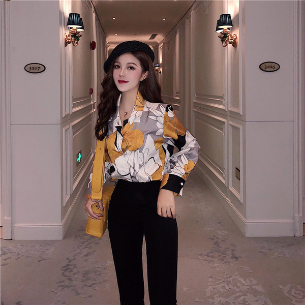 Elegáns női ing-retro stílusú, két színben