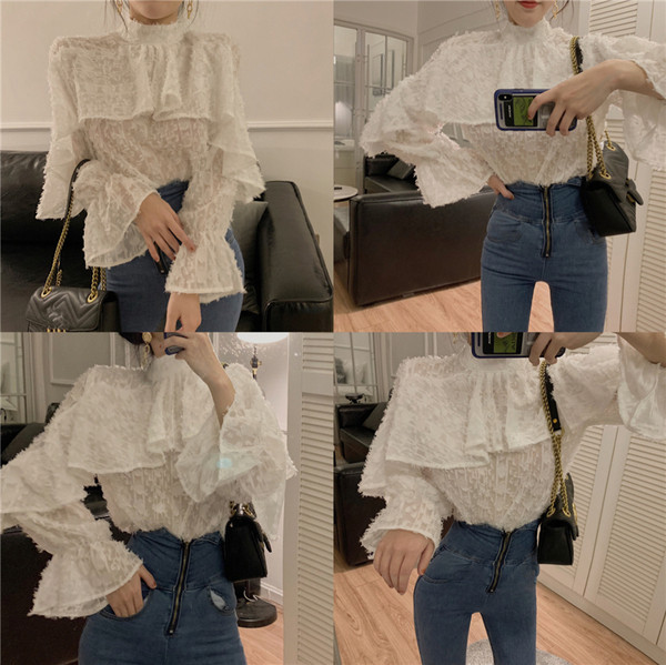 Cămașă elegantă de damă cu mâneci lotus în alb-negru