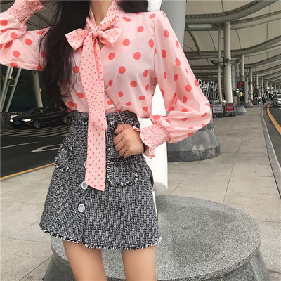 Μοντέρνο γυναικείο πουκάμισο ρετρό σε δύο χρώματα