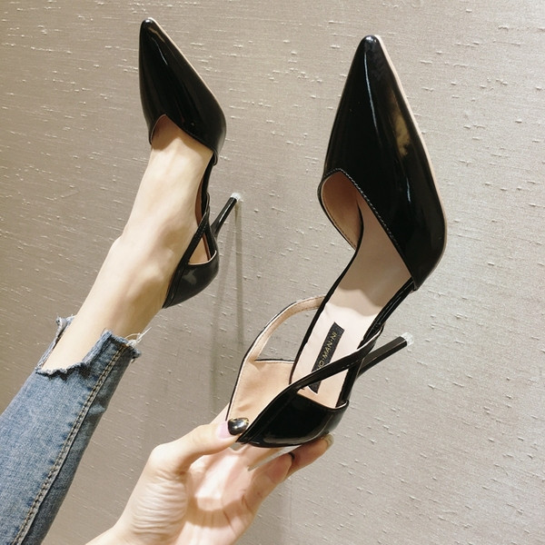 Elegáns női magas sarkú cipő több színben