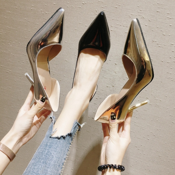 Stílusos női magassarkú cipő három színben